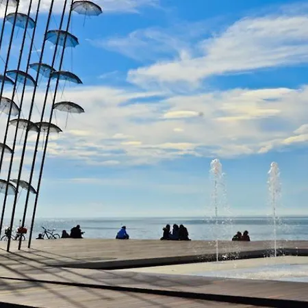 Houseloft Seasons Park * Салоники
